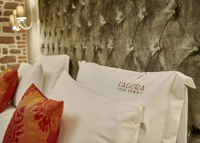 L'agora Old Town & Bazaar מלון איזמיר