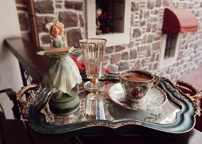 L'agora Old Town & Bazaar Hotel