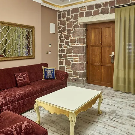 Hotel L'agora Old Town & Bazaar 3*