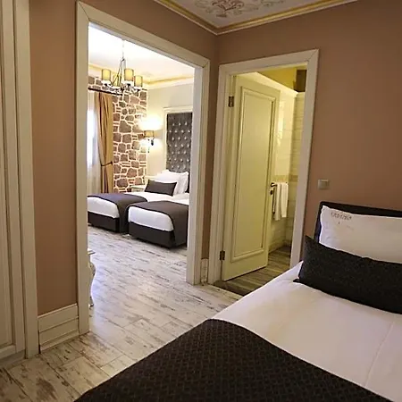 L'agora Old Town & Bazaar إزمير