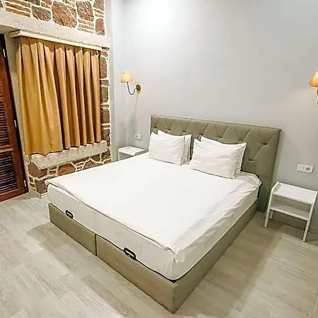 L'agora Old Town & Bazaar Hotel 3*
