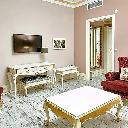 L'agora Old Town & Bazaar 3* إزمير