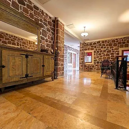 L'agora Old Town & Bazaar فندق إزمير