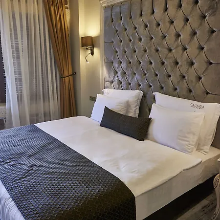 L'agora Old Town & Bazaar 3* İzmir