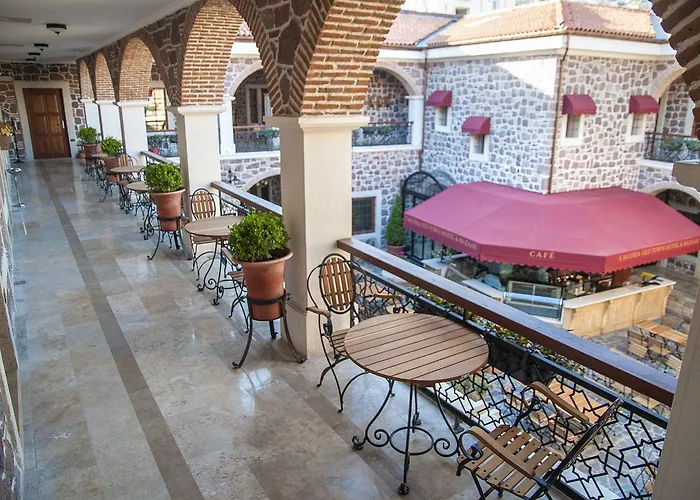 Otel L'agora Old Town & Bazaar 3*