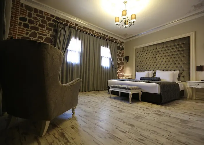 L'agora Old Town Hotel&bazaar 3*