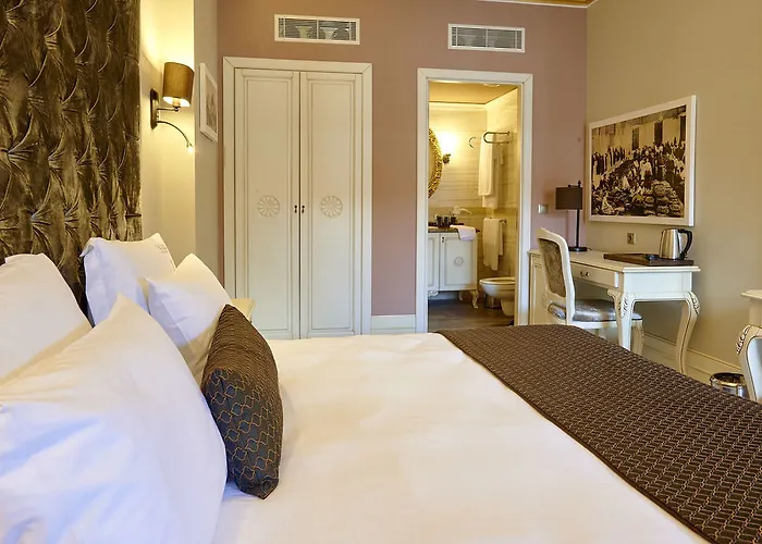 Otel L'agora Old Town & Bazaar 3*