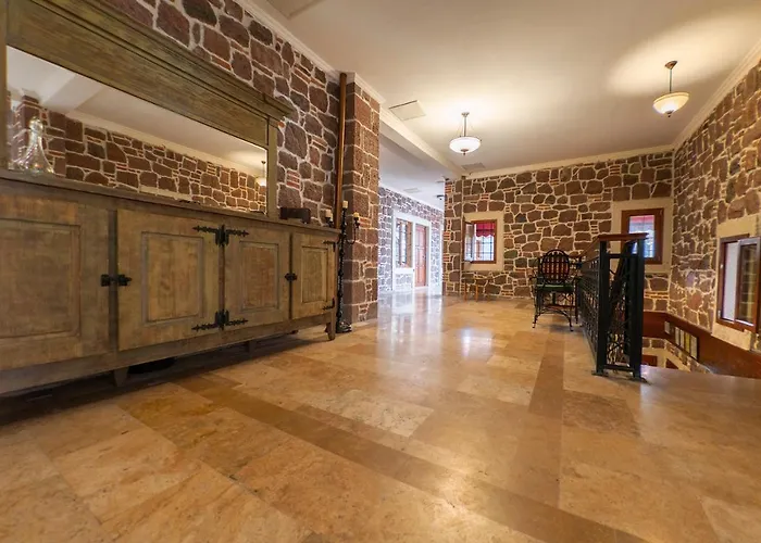 L'agora Old Town & Bazaar Otel 3*