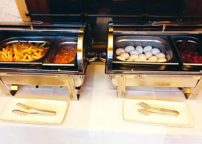 L'agora Old Town Hotel&bazaar Hotel 3*